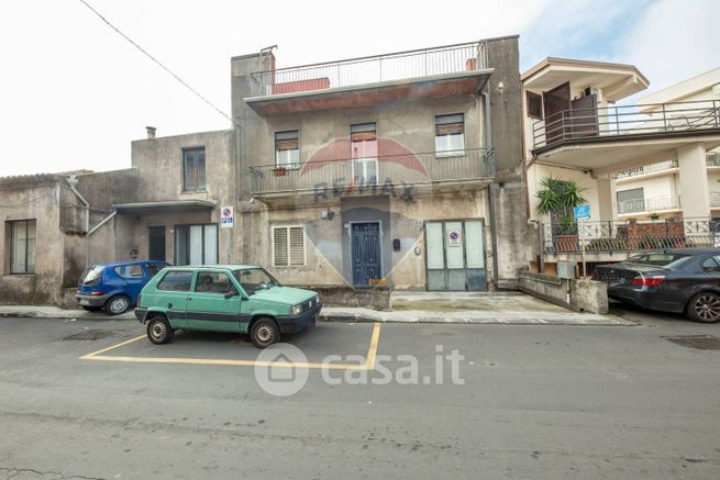 Appartamento in residenziale in Via Santa Maria di Licodia 45