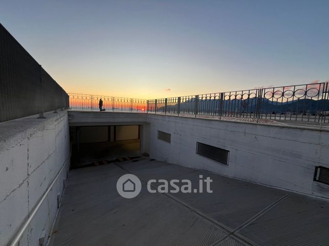 Garage/posto auto in residenziale in Lungomare Cristoforo Colombo