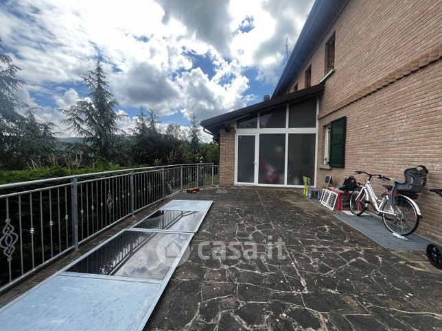 Appartamento in residenziale in Via del Querceto 17