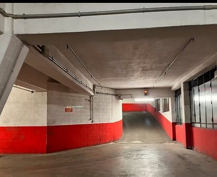 Garage/posto auto in residenziale in Via Cavallermaggiore 9 a