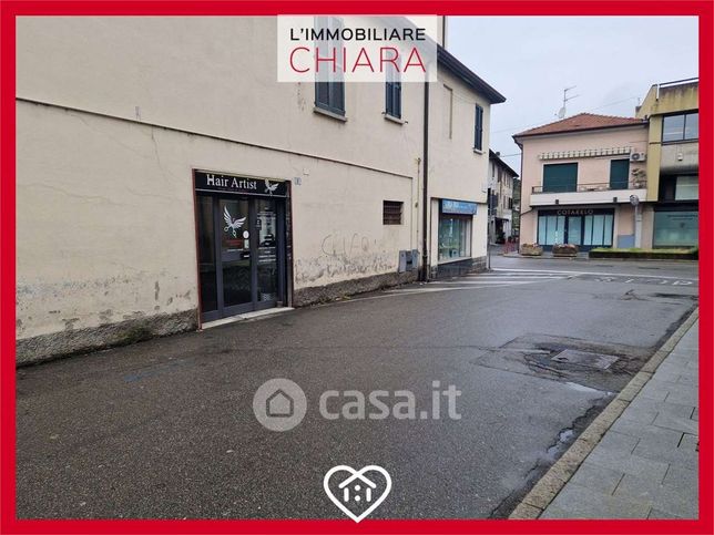 Ufficio in commerciale in Via R. Bertolotti 2