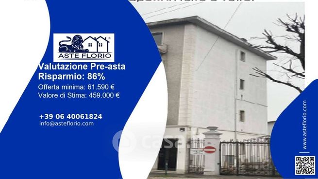 Ufficio in commerciale in Via Brescia 83