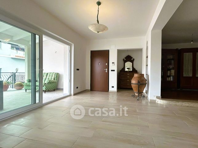 Appartamento in residenziale in Via Giovanni Verga 32