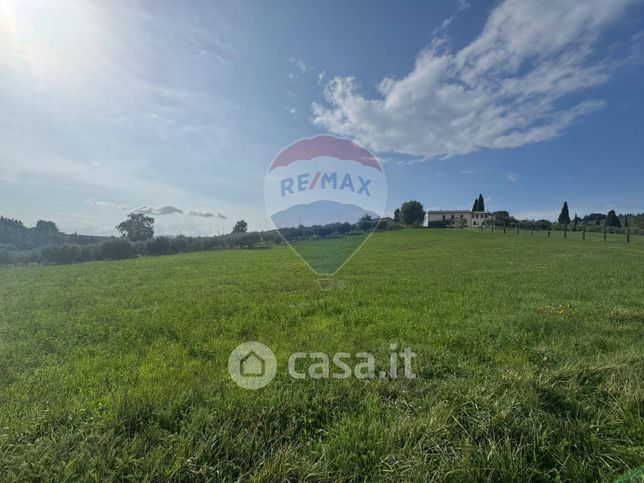 Terreno agricolo in commerciale in Via Sant'Anna