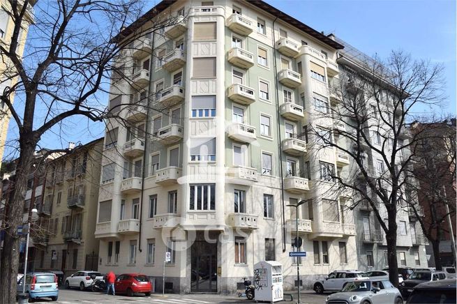 Appartamento in residenziale in Via Massena 109