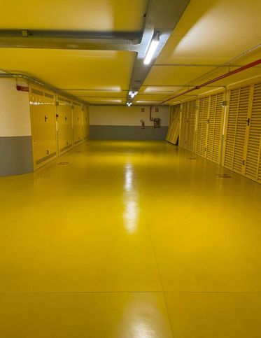 Box/posto auto in residenziale in Via Carlo Nocelli