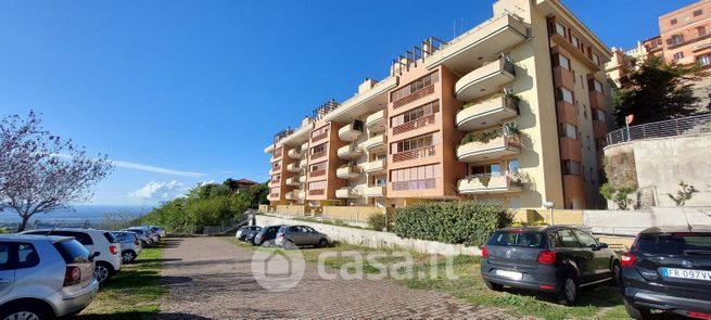 Appartamento in residenziale in Via Cavour 43