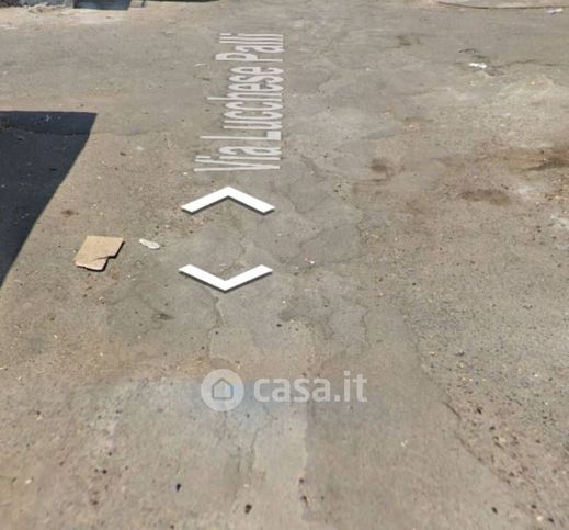 Box/posto auto in residenziale in Via Lucchese Palli 36 c