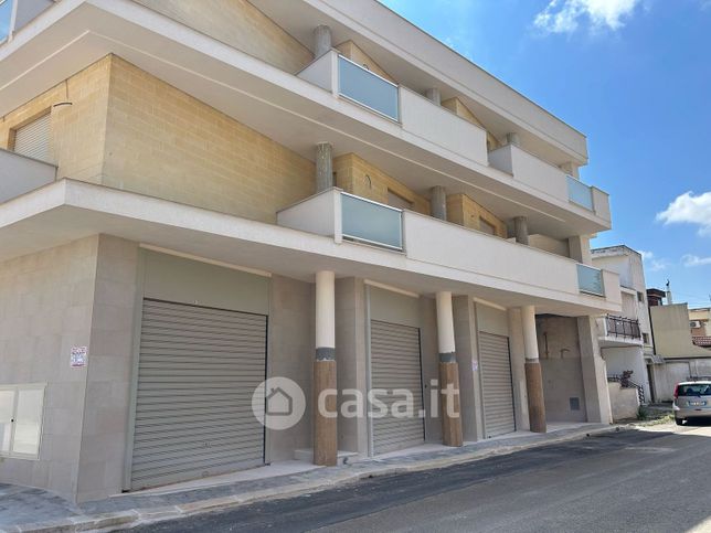 Appartamento in residenziale in Via Nino Rota