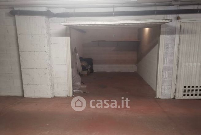 Box/posto auto in residenziale in Via Ca' di Cozzi 12