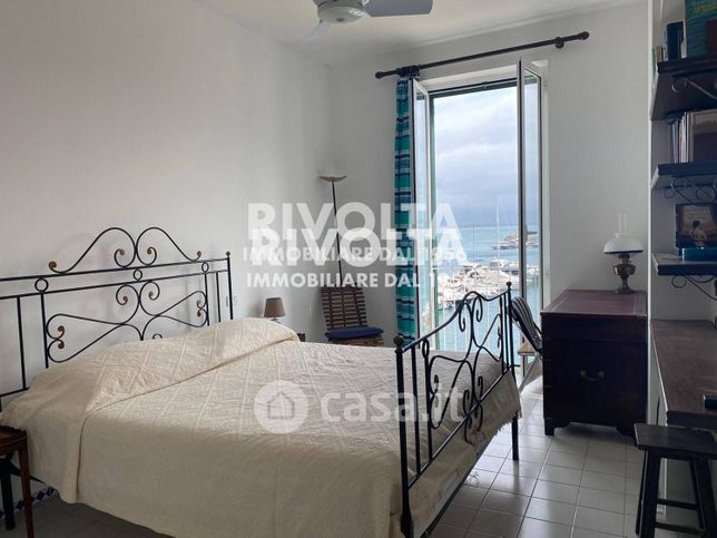 Appartamento in residenziale in Lungomare Andrea Doria