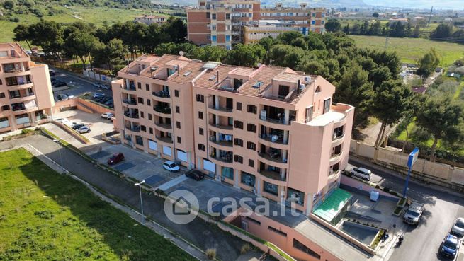 Appartamento in residenziale in Via Elisabetta Castronovo 3