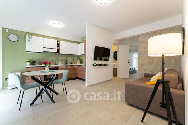 Appartamento in residenziale in Via Vampolieri 42