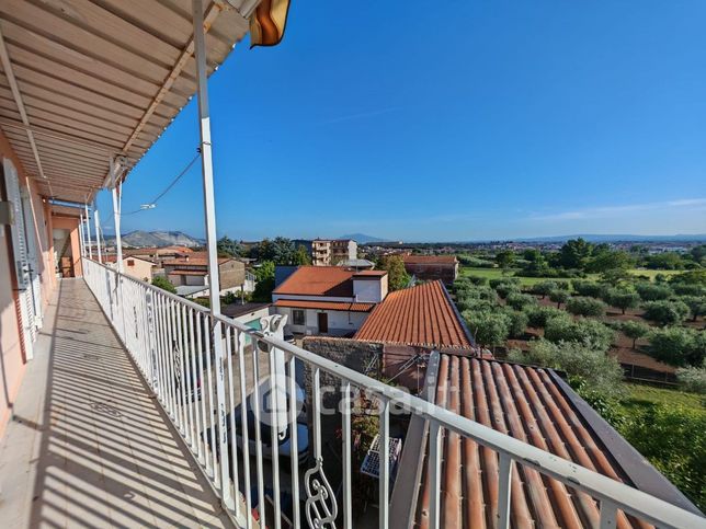 Appartamento in residenziale in Via Generale Pasquale Tenga 33