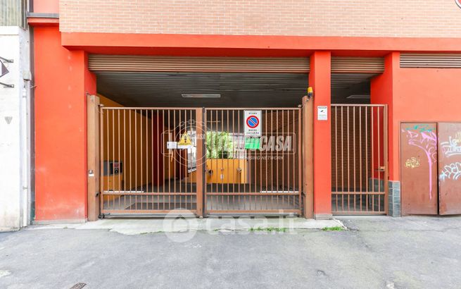 Box/posto auto in residenziale in Via Emilio Broglio 5