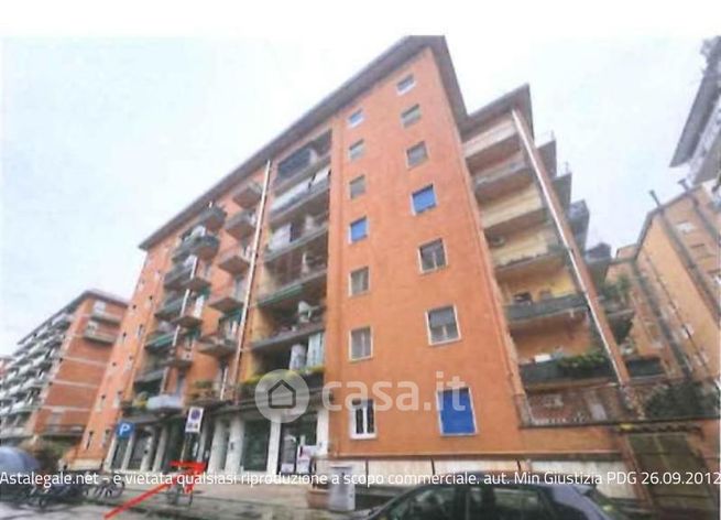 Casa indipendente in residenziale in Via Adriano Cristofoli 13