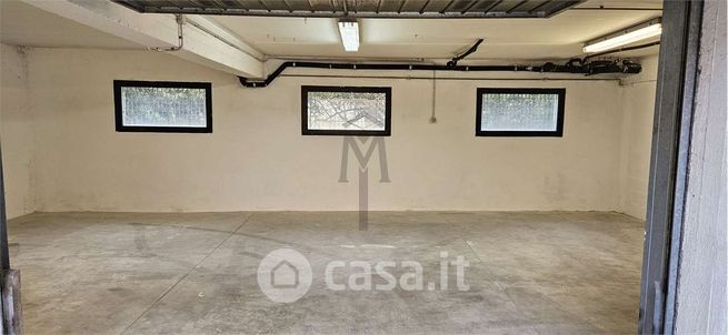 Box/posto auto in residenziale in 