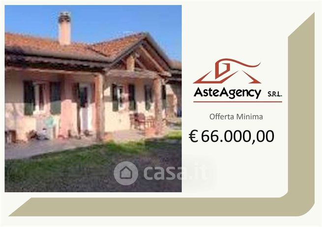 Casa indipendente in residenziale in Via Contarini 12