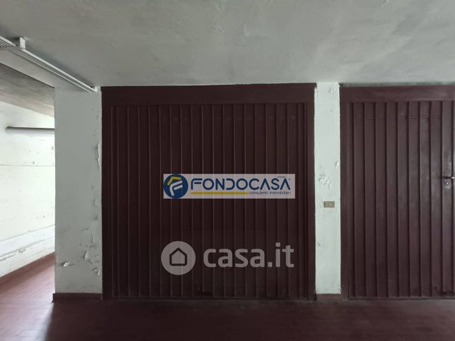 Box/posto auto in residenziale in Via Pisa