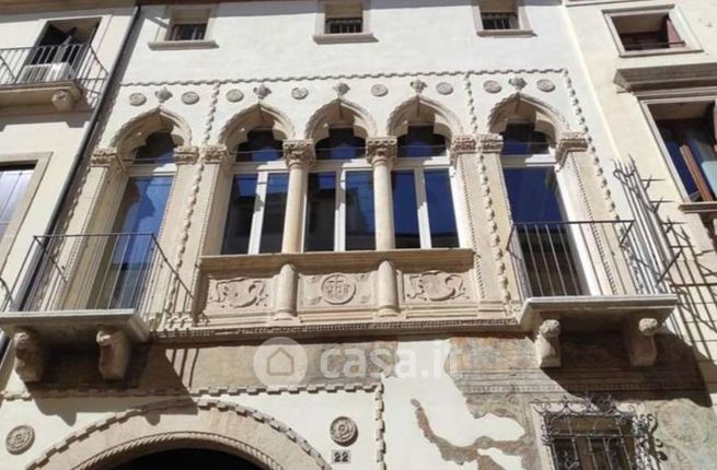 Appartamento in residenziale in Contrà S.S.Apostoli
