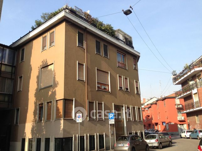 Appartamento in residenziale in Via Luigi Resnati 16