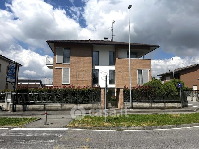 Appartamento in residenziale in Via Rho 62