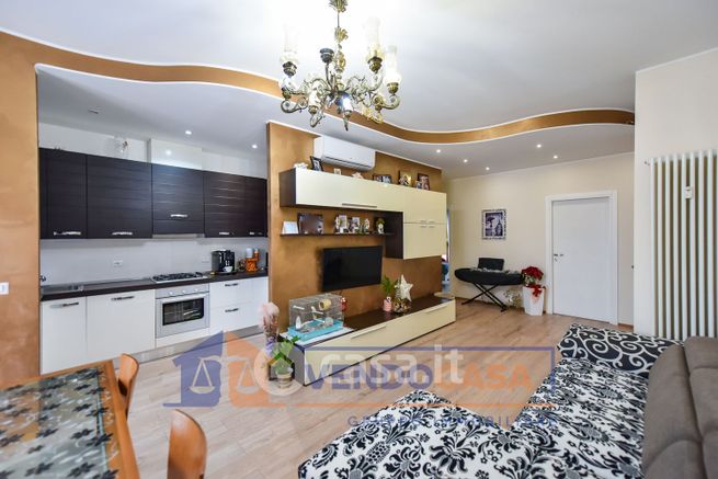 Appartamento in residenziale in Via M. Pannunzio 7