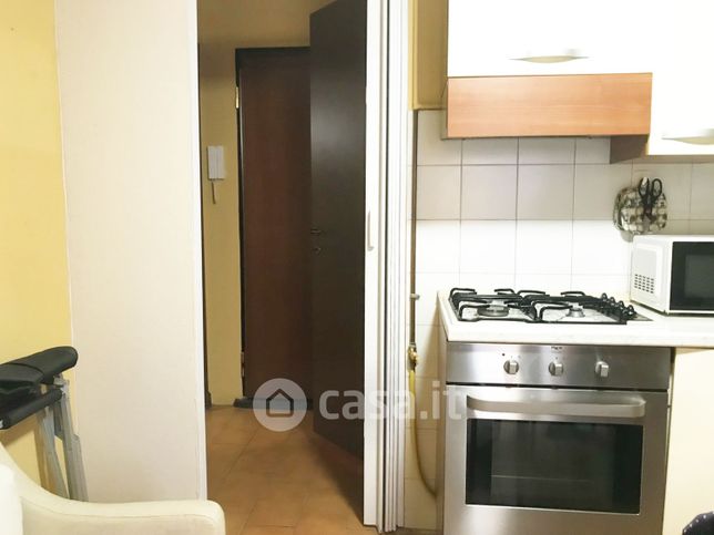 Appartamento in residenziale in Via Panfilo Castaldi 37