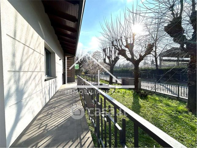 Villa in residenziale in 