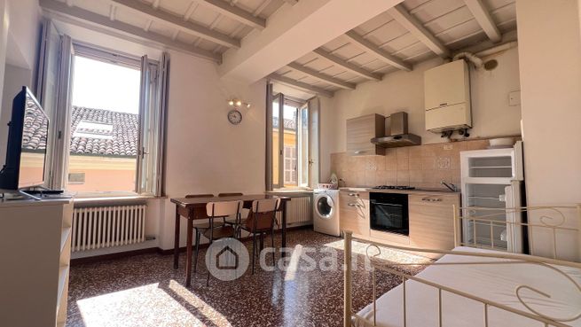 Appartamento in residenziale in Via Magenta 34