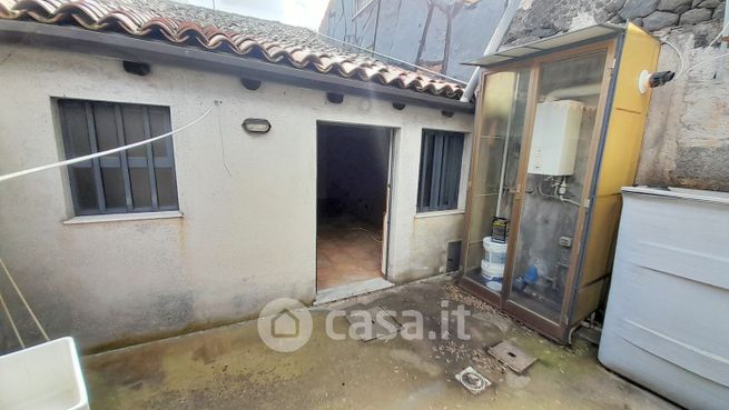 Casa indipendente in residenziale in Via DICIOTTESIMA TRAVERA