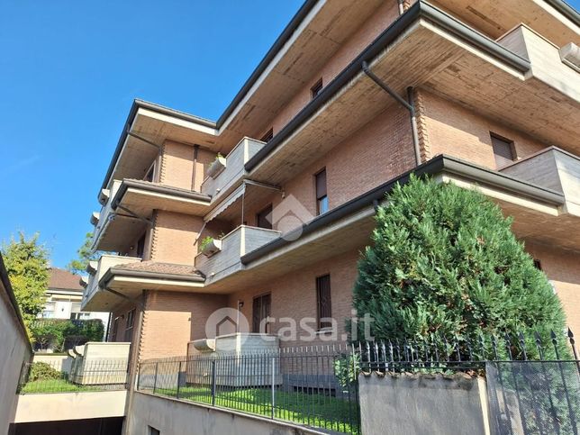 Appartamento in residenziale in Via Giosuè Carducci 7