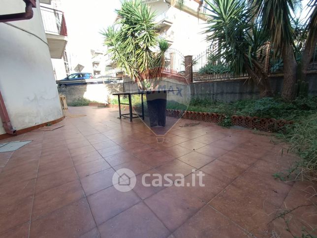 Casa indipendente in residenziale in 