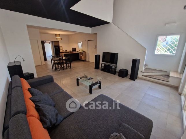 Casa bi/trifamiliare in residenziale in Via Tagliamento 8