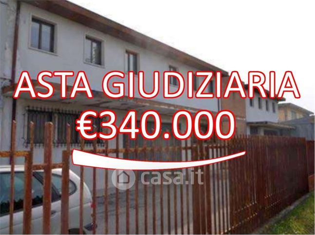 Appartamento in residenziale in Via Roma 35