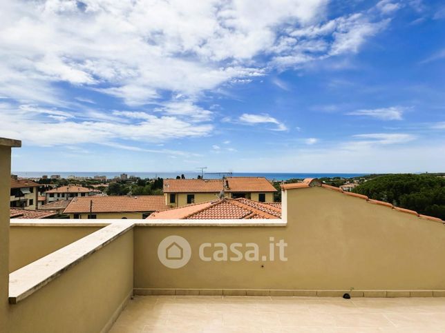 Appartamento in residenziale in Via Pierluigi Viola