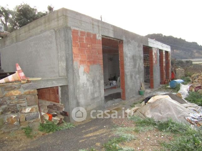 Casa indipendente in residenziale in Regione Gurabba