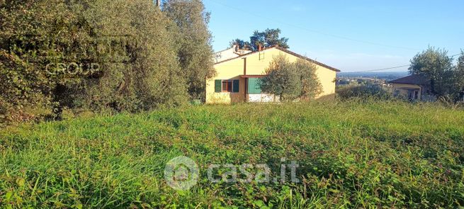 Casa indipendente in residenziale in Via Poggetto