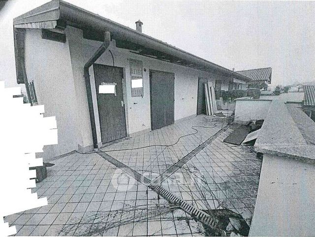 Casa indipendente in residenziale in Via della Stazione 11/27