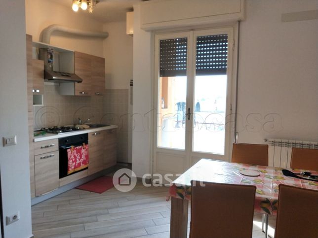 Appartamento in residenziale in Via Espinasse