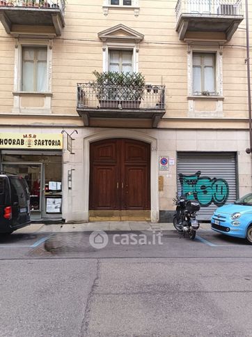 Box/posto auto in residenziale in Via Amedeo Peyron 34