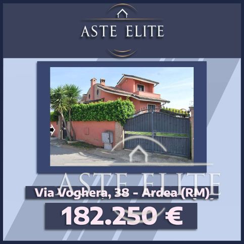 Villetta a schiera in residenziale in Via Voghera 38