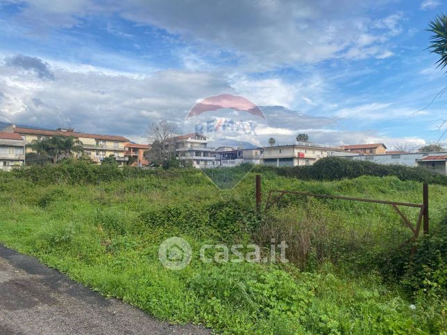 Terreno edificabile in residenziale in Via Carrata
