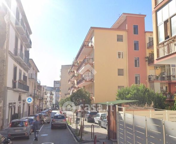 Appartamento in residenziale in Via Vesuvio 23