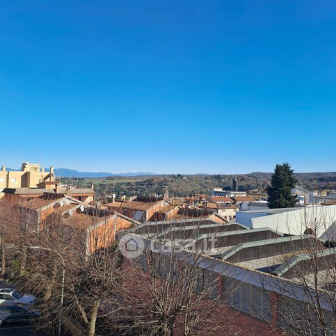 Appartamento in residenziale in Via Giovanni Pascoli 9