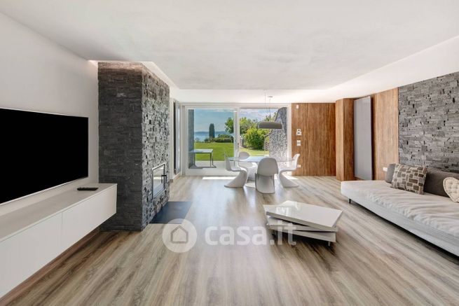 Casa indipendente in residenziale in Via Costabella