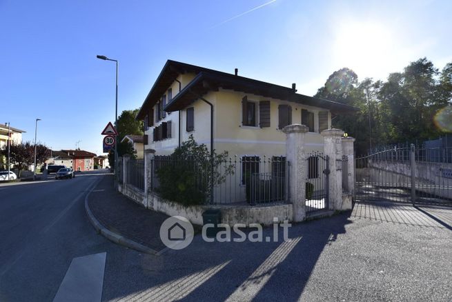 Appartamento in residenziale in Via Trieste 63