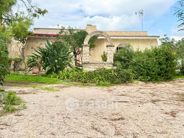 Villetta a schiera in residenziale in Via Porto Gruaro 7