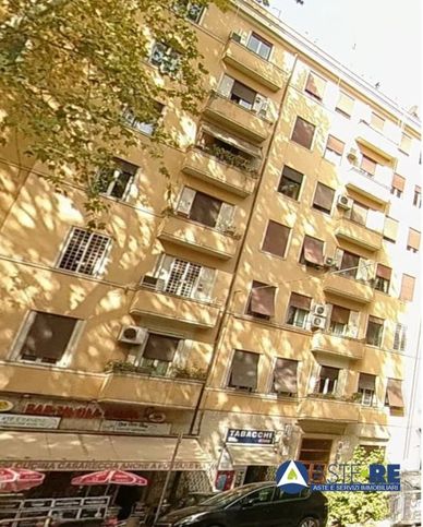 Appartamento in residenziale in Viale Angelico 237