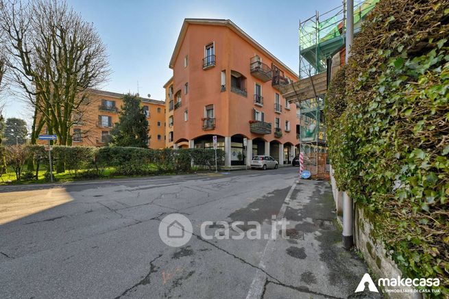 Appartamento in residenziale in Via Dante Alighieri 29